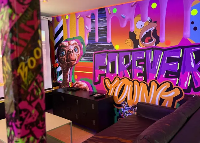 Capsule Forever Young - Jacuzzi - Sauna - Billard - Arcade De Jeux - Netflix & Cinema - Ping Pong Nyaraló *